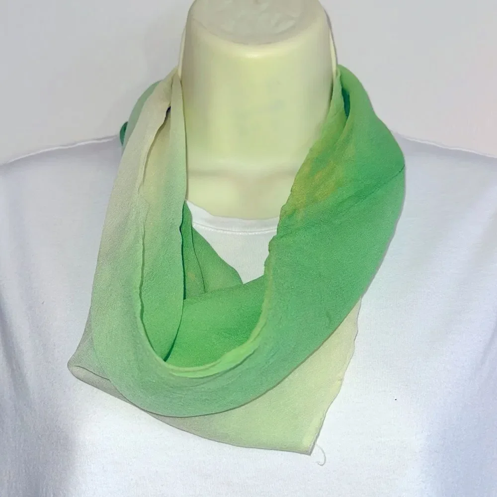 Vintage 60s Echo light green hombre infinity silk neck scarf